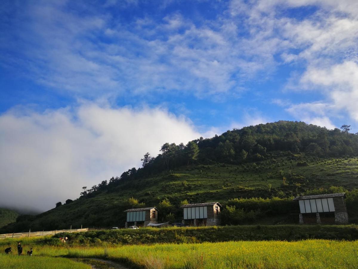 Shangri-La Dala Pasture Hotel Deqen Exteriör bild